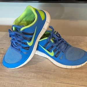 Ladies Nike Free Run 5.0